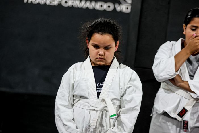 Treino de jiu-jitsu no projeto Cohab City