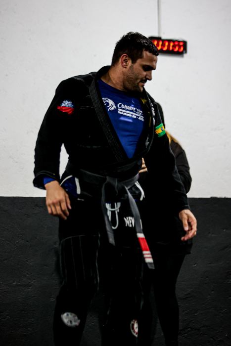 Treino de jiu-jitsu no projeto Cohab City